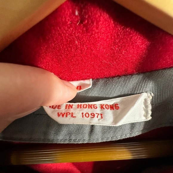 Vintage Braefair for Lord & Taylor gray trench coat with red interior/trim. Sz 4 - Picture 5 of 13